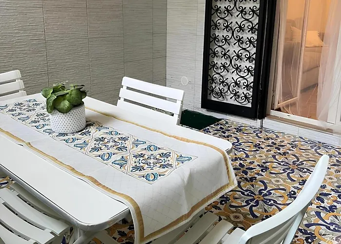 Апартаменты Essence Неаполь